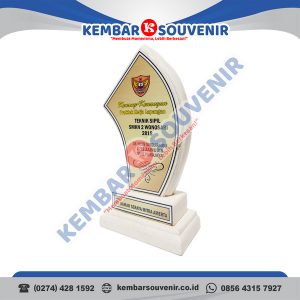 Gambar Plakat Penghargaan Badan Pengembangan Wilayah Surabaya - Madura