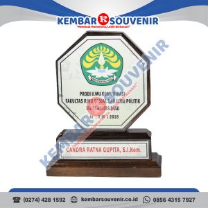 Souvenir Perusahaan DPRD Kabupaten Sarmi
