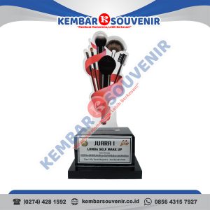 Model Plakat Kayu Kabupaten Brebes