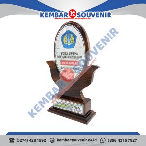 Piagam Penghargaan Akrilik Pemerintah Kabupaten Temanggung