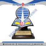 Model Piala Akrilik PT Telkom indonesia (Persero) Tbk